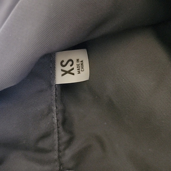 Essentials Fear of God Coaches Jacket in Iron Black XS - Picture 6 of 8